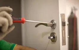 Locksmith Master Shop Pacoima, CA 818-488-2683 - 5-Locks-Repair